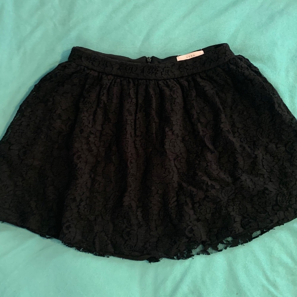 LUSH Black Floral lace Skirt